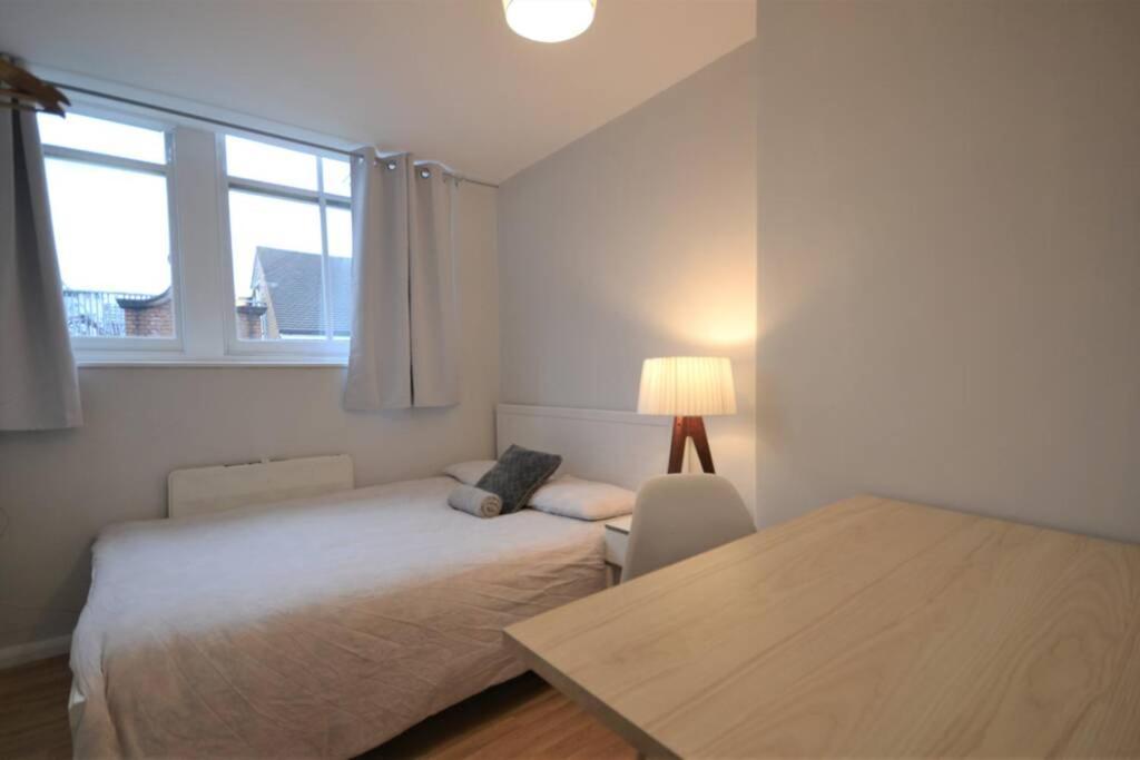 Stylish Budget 4 Bedroom Flat In Brick Lane London Exterior photo